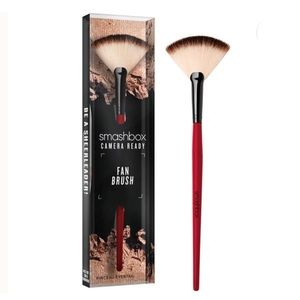 Smashbox Camera Ready Fan Brush